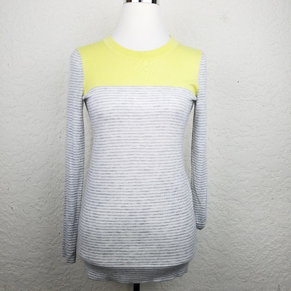 GAP Women sweater size XS wool blend striped grey - Picture 1 of 6